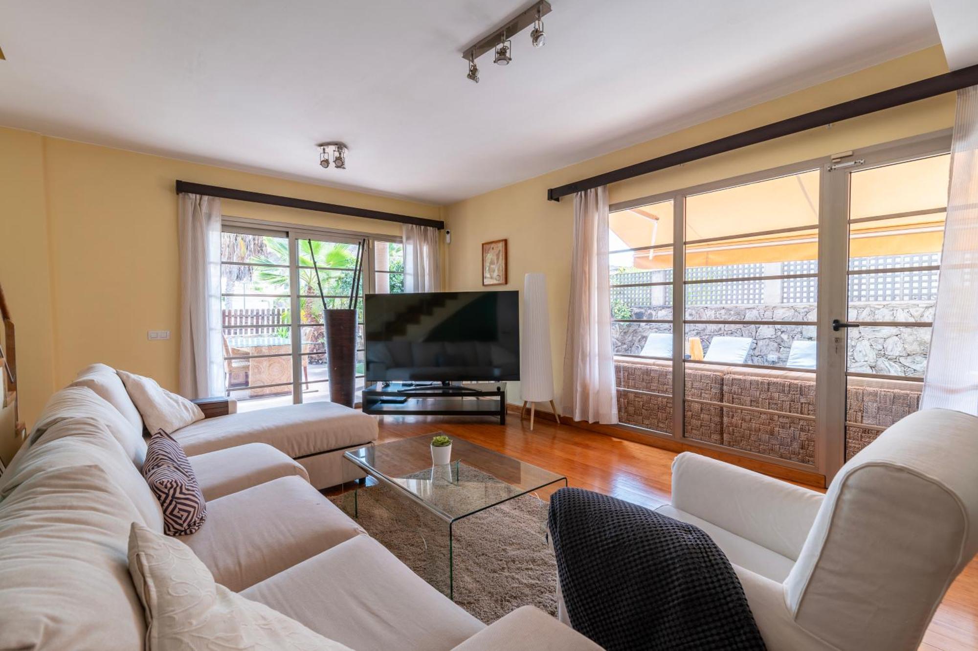 Serenity Villa Tauro โมกัน ภายนอก รูปภาพ